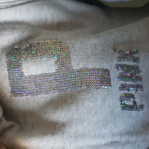 Victoria's Secret PINK Faux Fur Lined Zip Up Hoodie - Picture 4 of 12